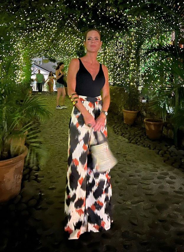 Las noches de verano de Amelia Bono en Marbella: firmas españolas y un bolso de miles de euros