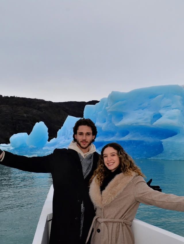 A pesar del susto, la joven pareja continuó disfrutando al máximo de su estancia en Argentina