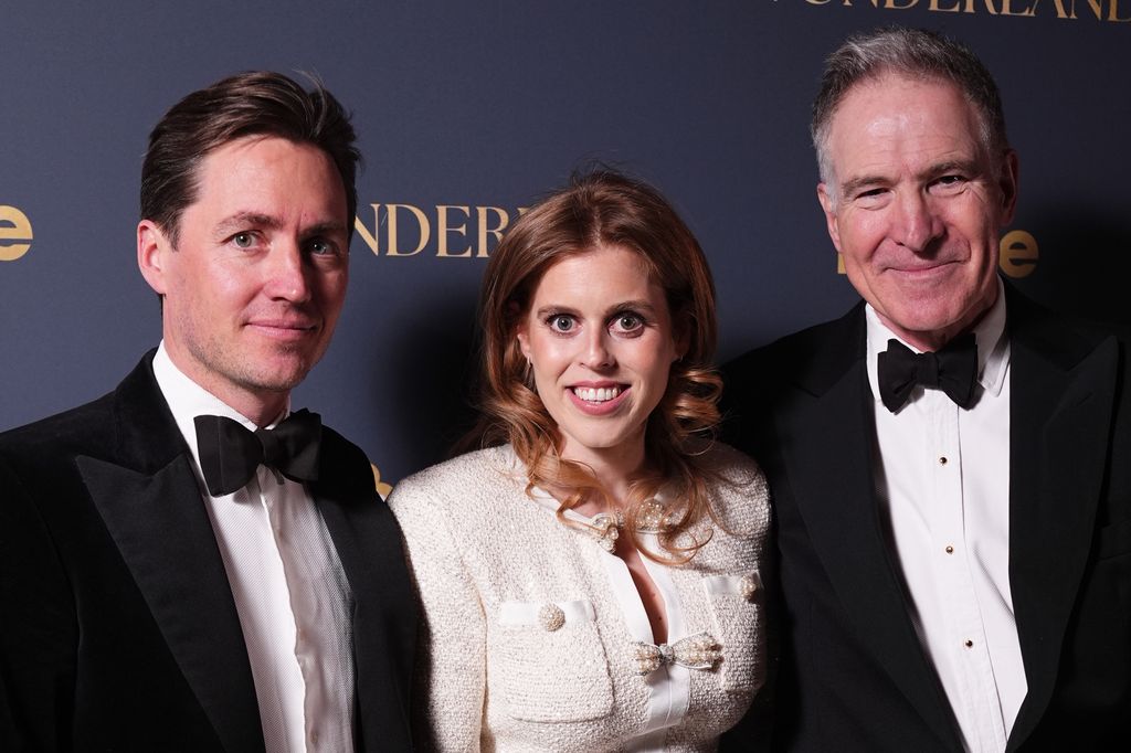 Beatriz de York y Edoardo Mapelli Mozzi  en una gala de Borne