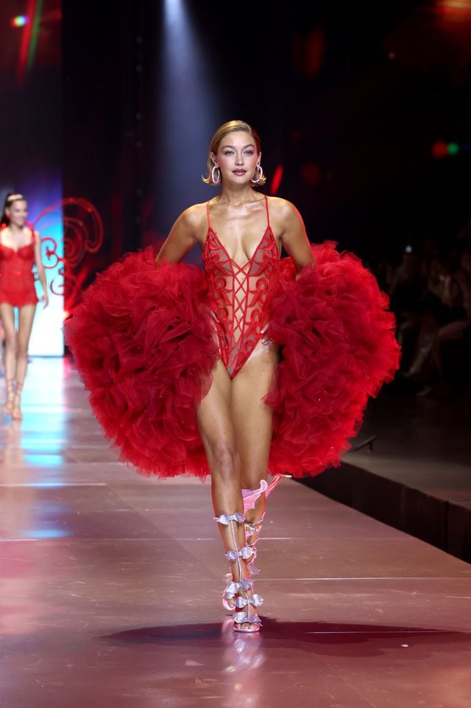 Gigi Hadid Victoria's Secret