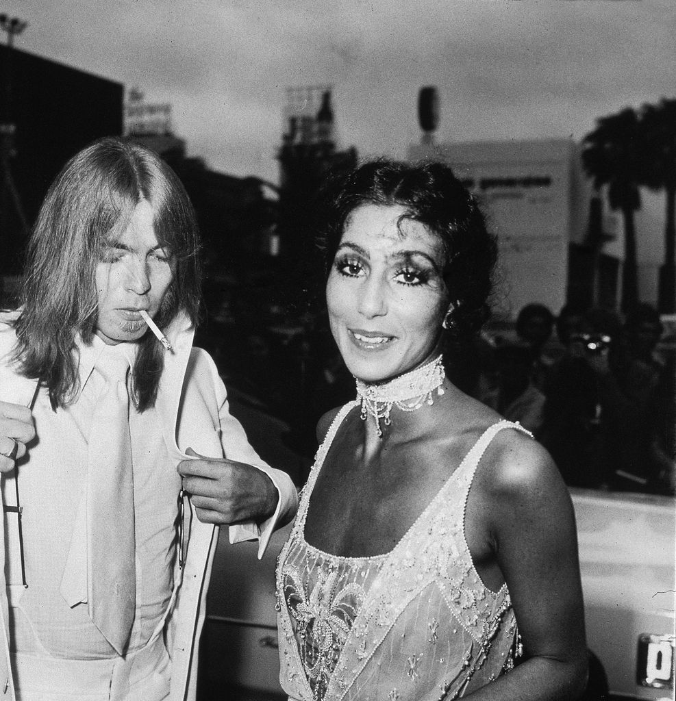 Cher se separó de él por sus problemas con la adicción