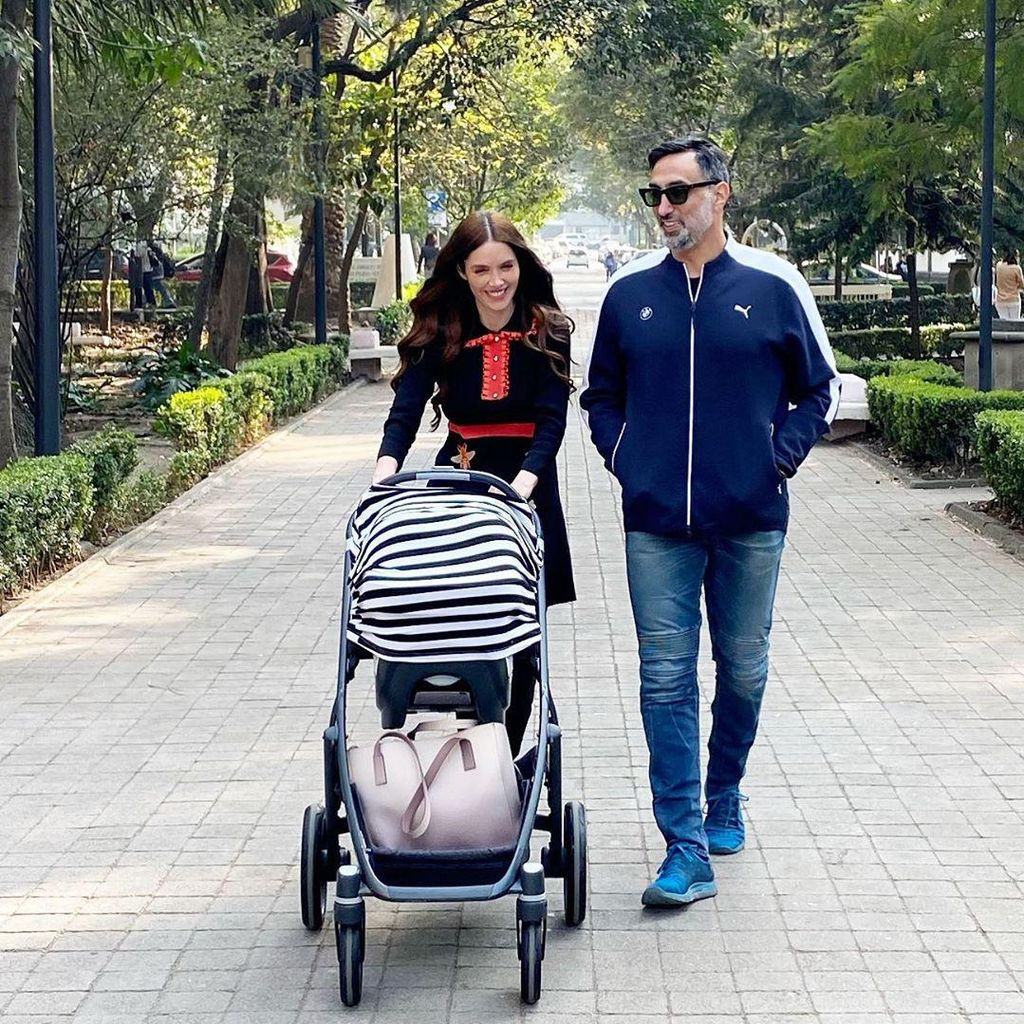 Marlene Favela y familia