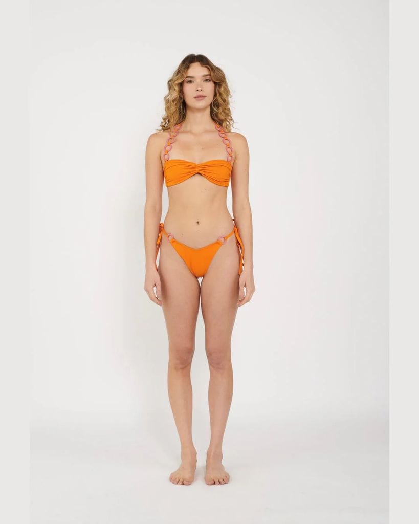 Bikini naranja de Saudade de Você