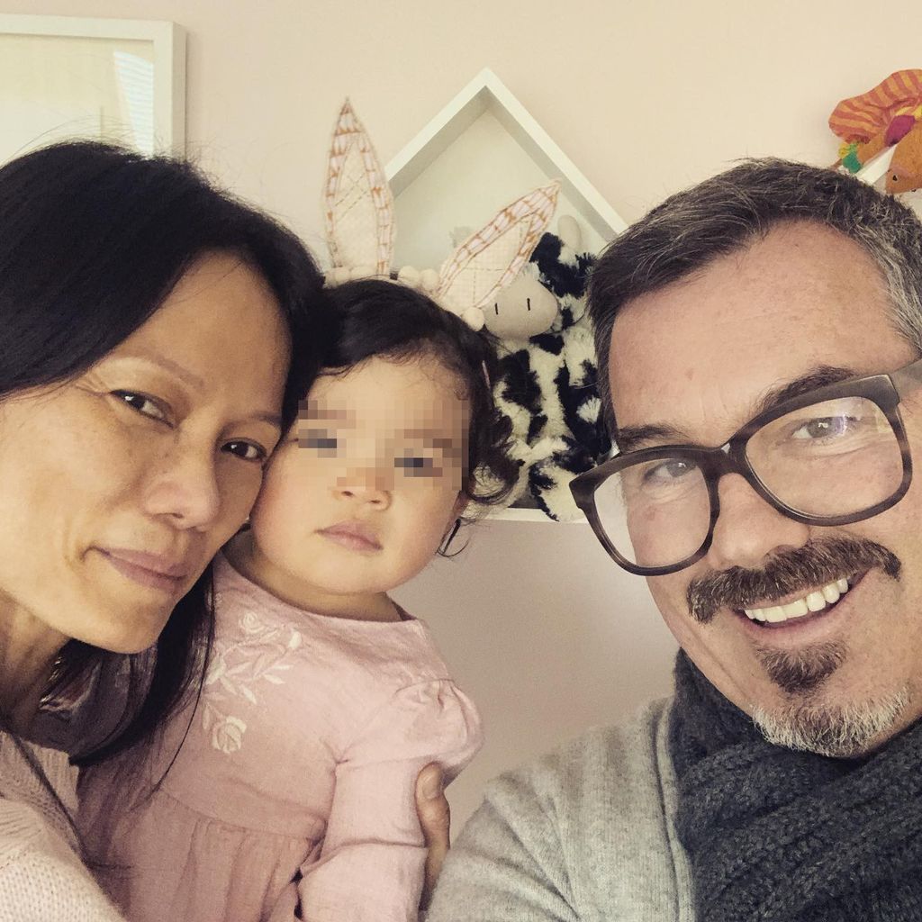 Duncan Sheik junto a su mujer y su hija