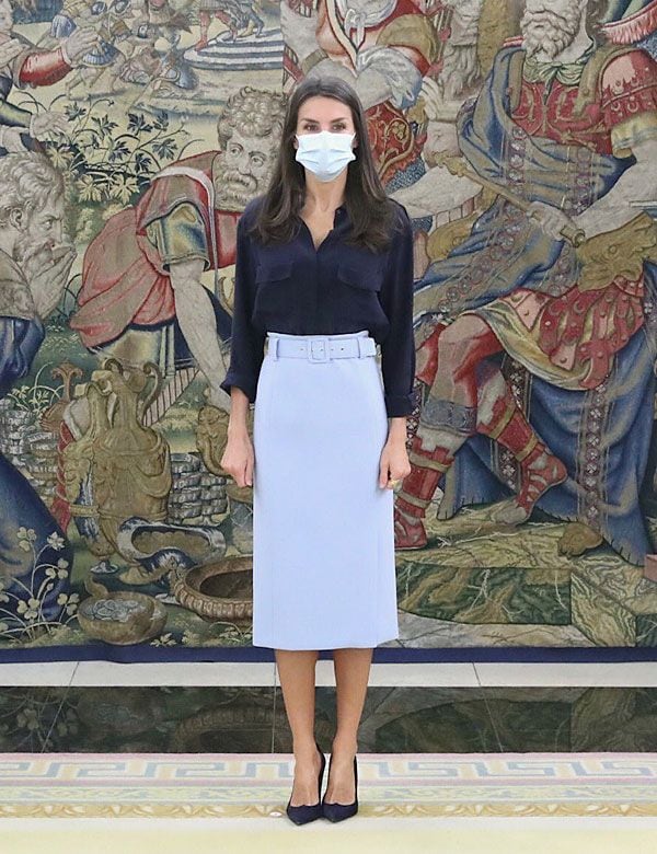 Reina Letizia con falda lápiz