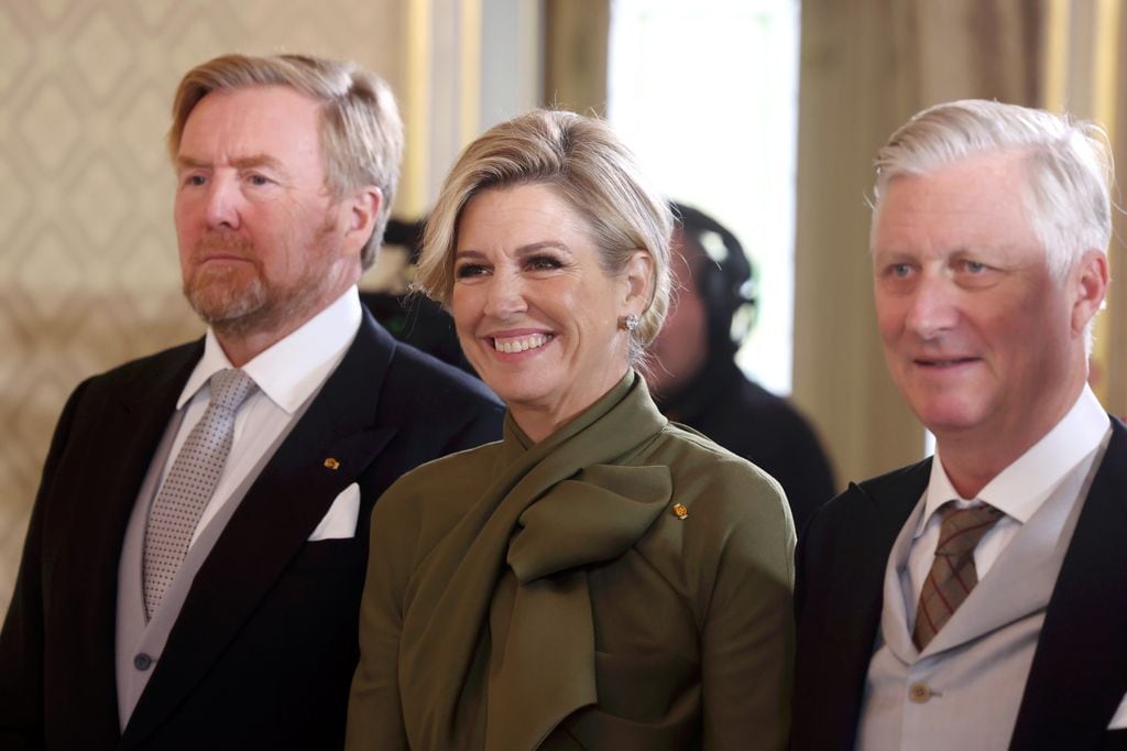 Los reyes de Holanda con Felipe de Bélgica