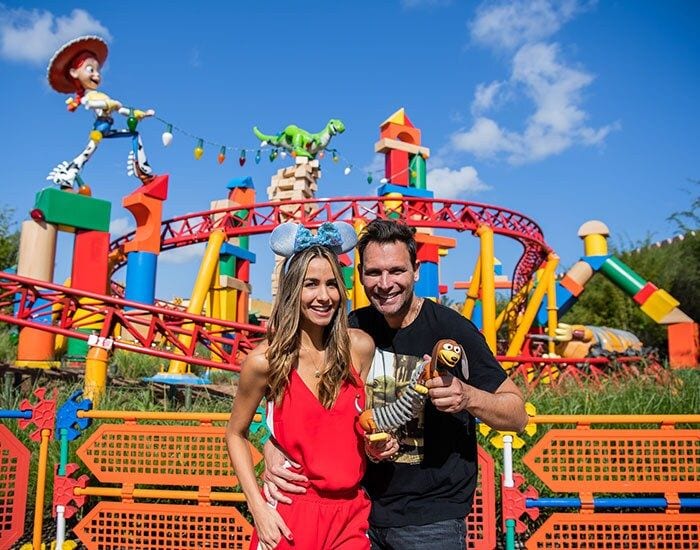 Odalys Ramírez y Pato Borghetti en Disney