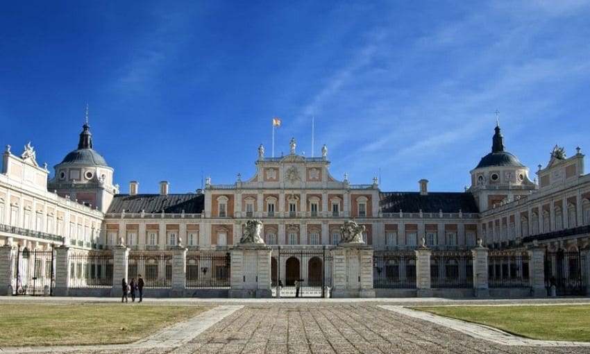 Fachada del Palacio Real.
