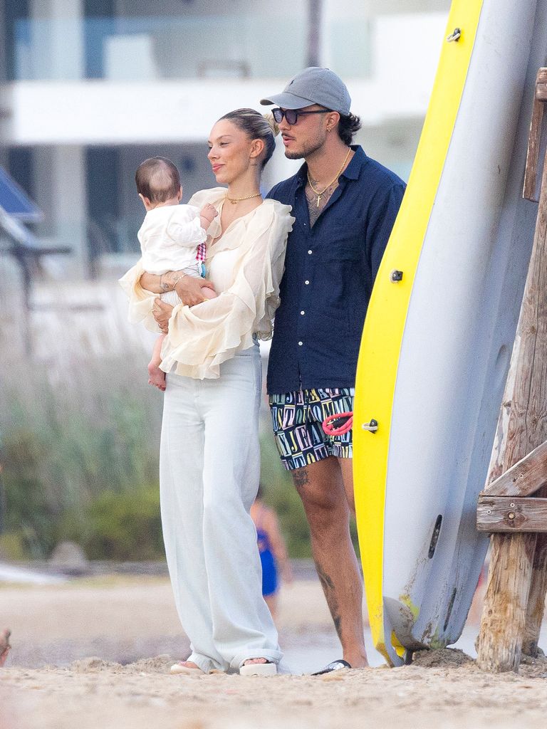 Carlo Costanzia and Alejandra Rubio en Ibiza el 12 de julio de 2025