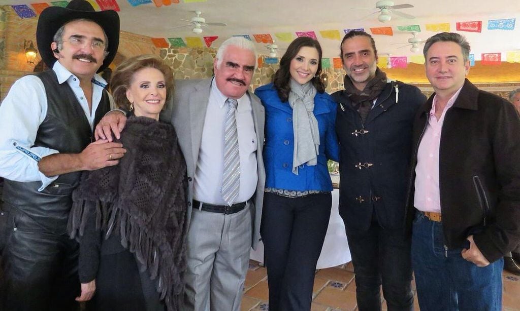 Vicente Fernández y sus hijos