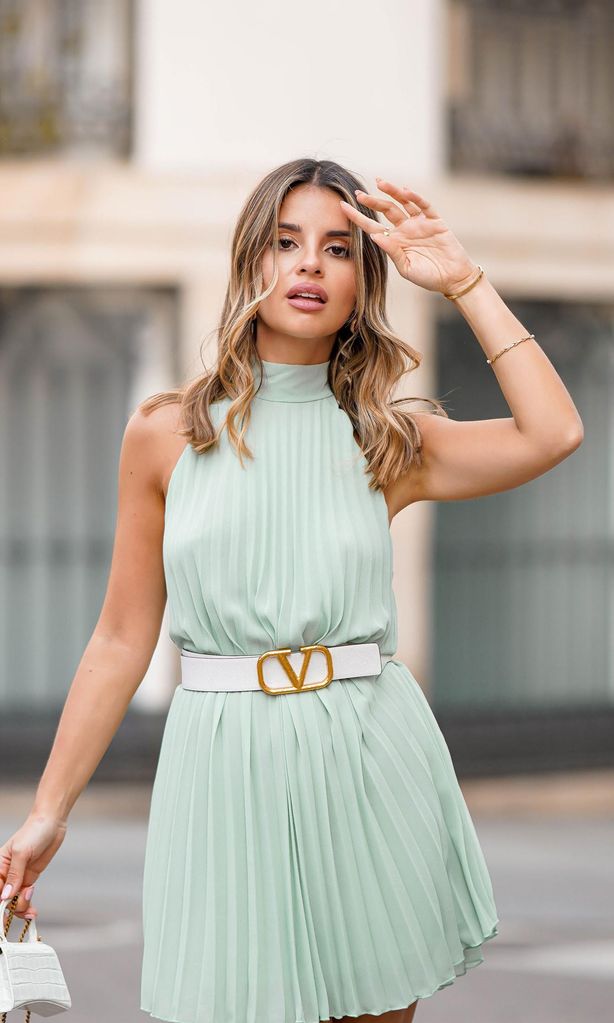 Natalia Osona HOLA PLUS