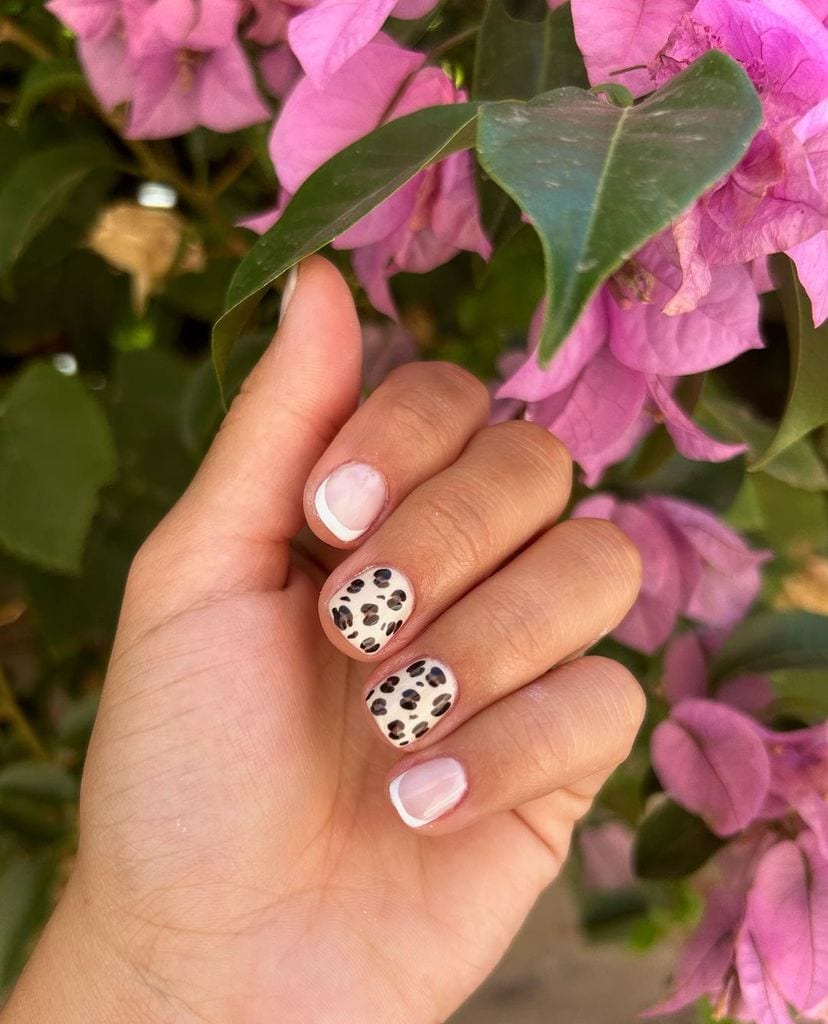 Uñas acrílicas animal print