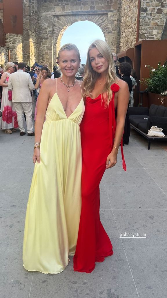 Invitadas a la boda de Ed Westwick y Amy Jackson