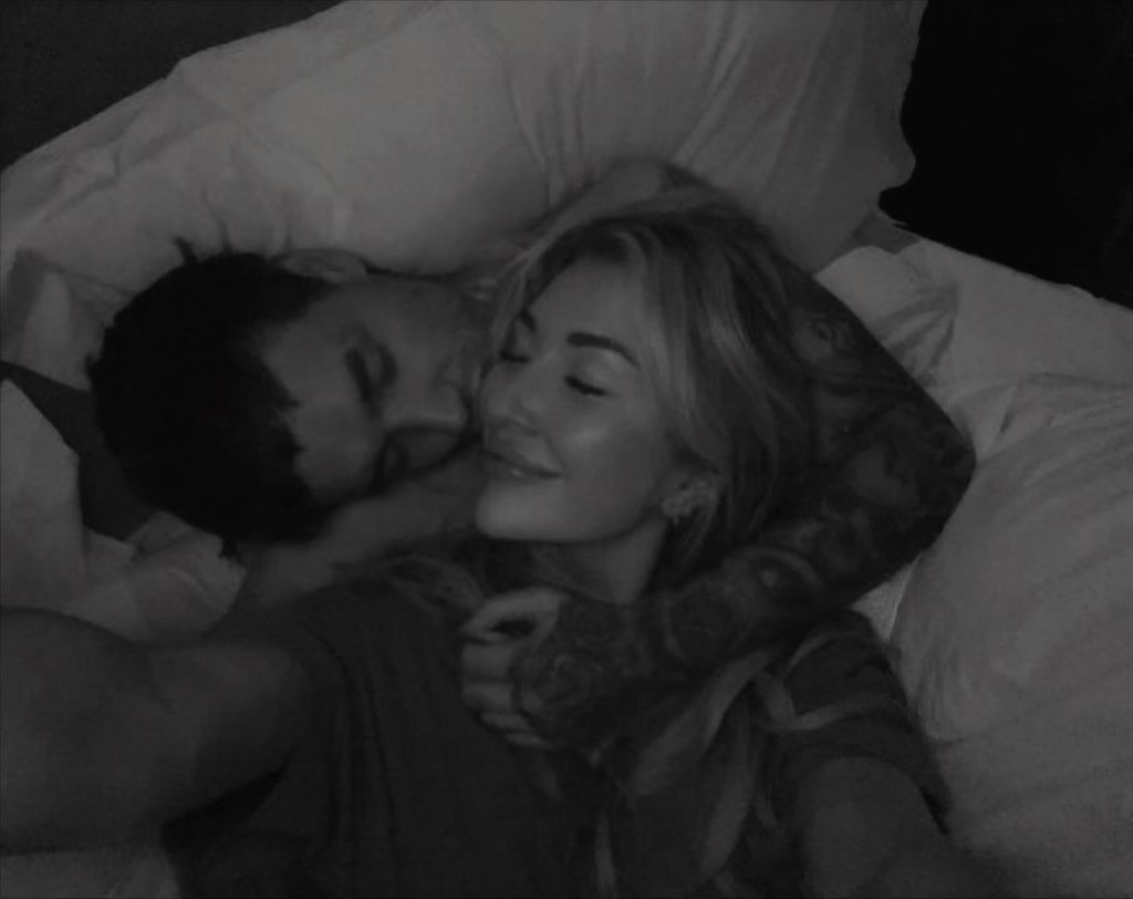 Novia de Liam Payne comparte un emotivo mensaje a un año de la muerte del cantante