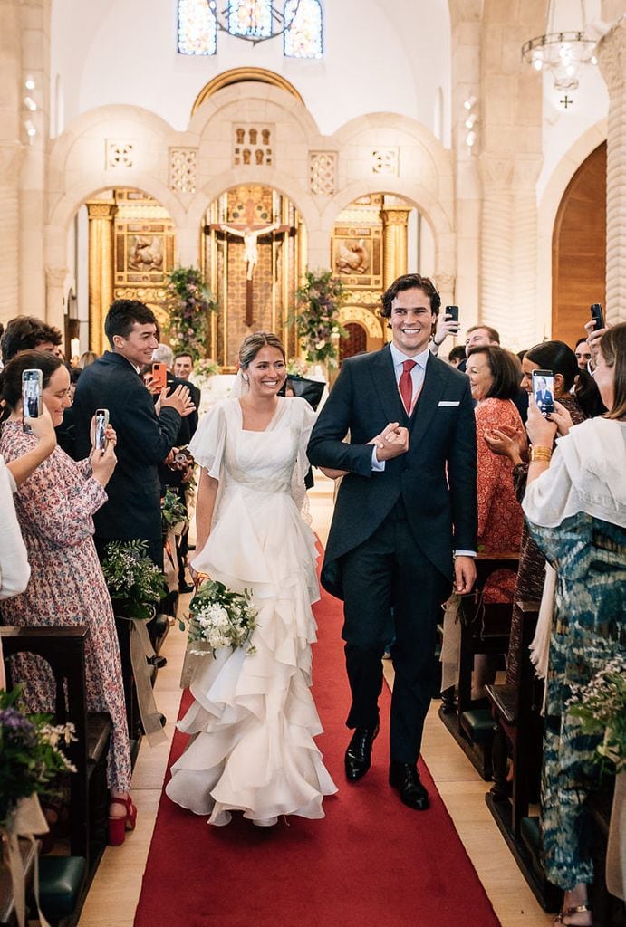 Natalia con vestido de novia de Manuel de Vivar en su boda con Nacho