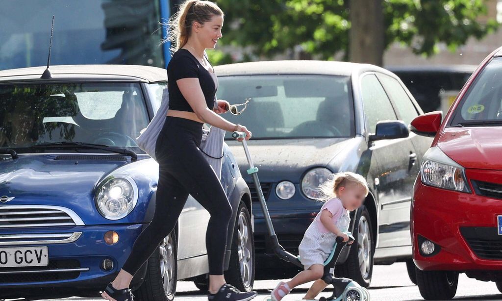 Amber Heard y su hija