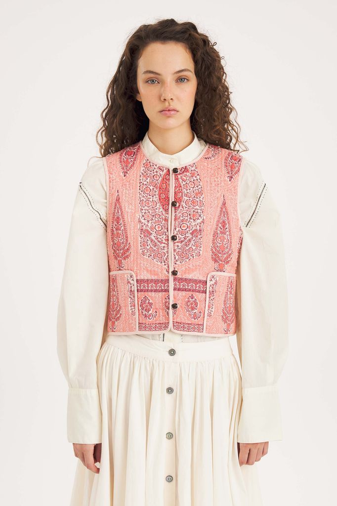 Chaleco 'Tajara' de Antik Batik (155 euros)