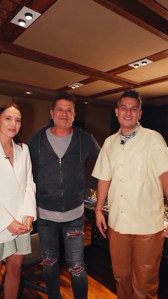 Carlos Vives se dijo muy agradecido por el homenaje musical de Majo y Pipe Bueno.