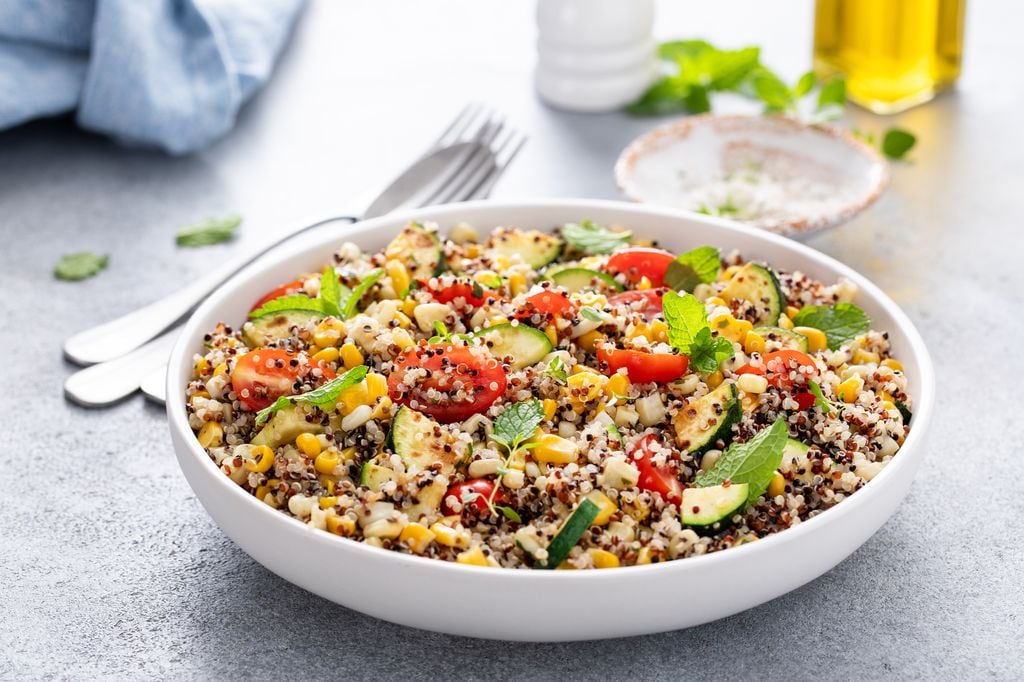 Ensalada con base de quinoa