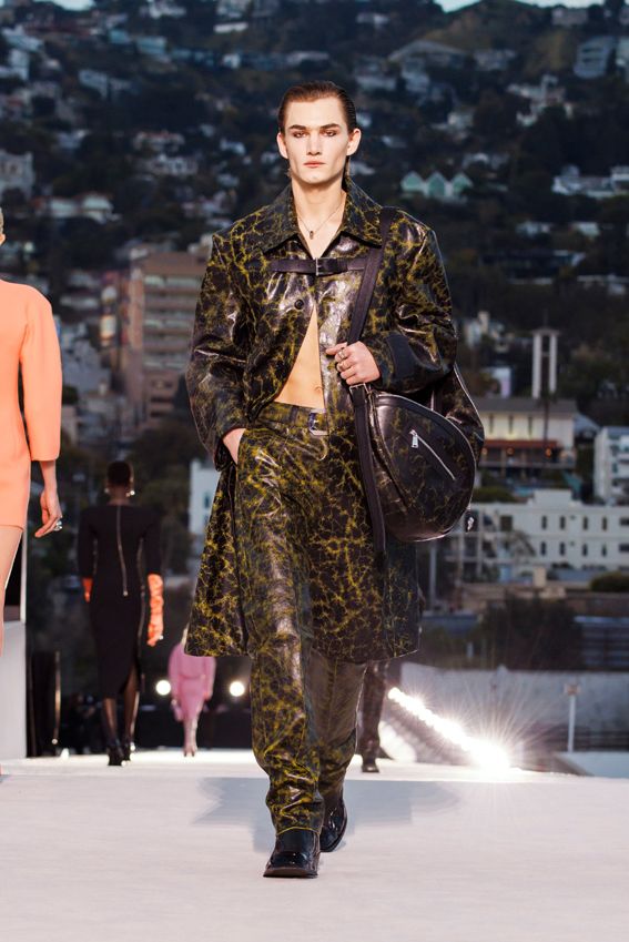 versace035a