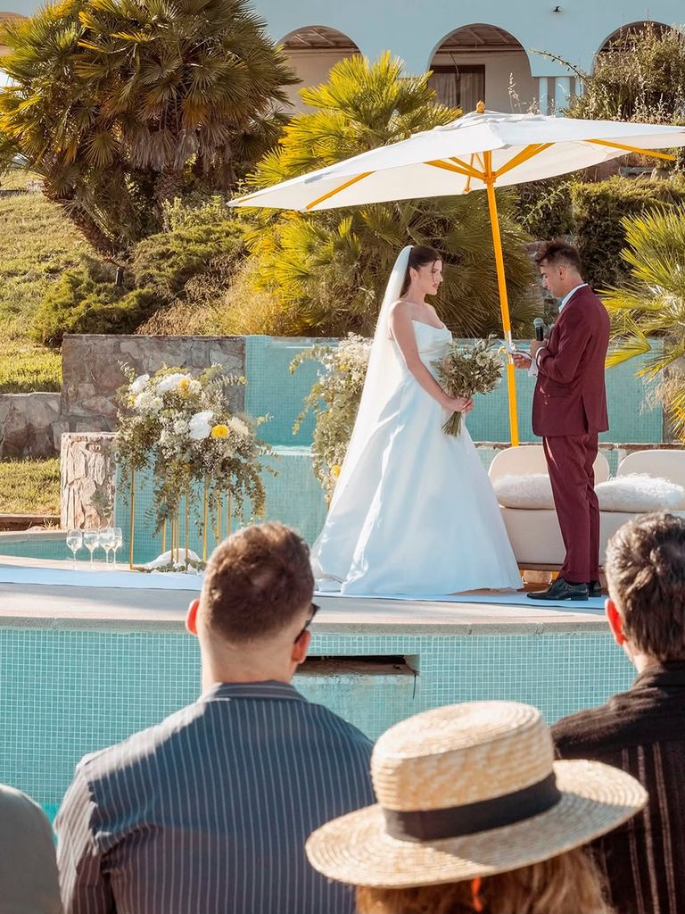 Israel Rodríguez y Teresa Bredenberg se dan el sí, quiero en una finca en Madrid