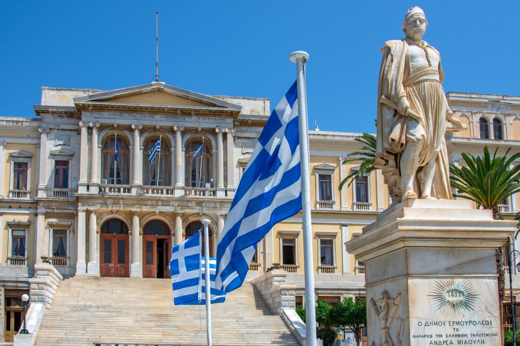 Ayuntamiento de Ermoupoli, la capital de la isla griega de Syros