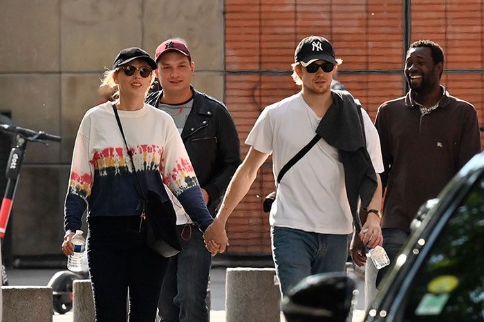 Taylor rompe con su novio