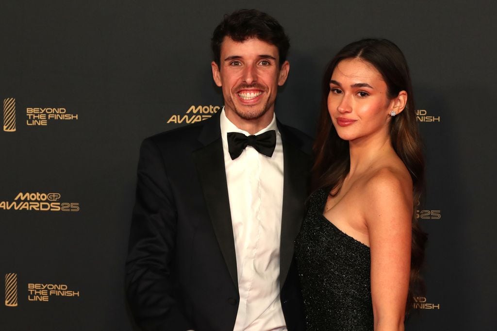 Álex Márquez y Gabriela Guzmán también ha derrochado amor en Valencia