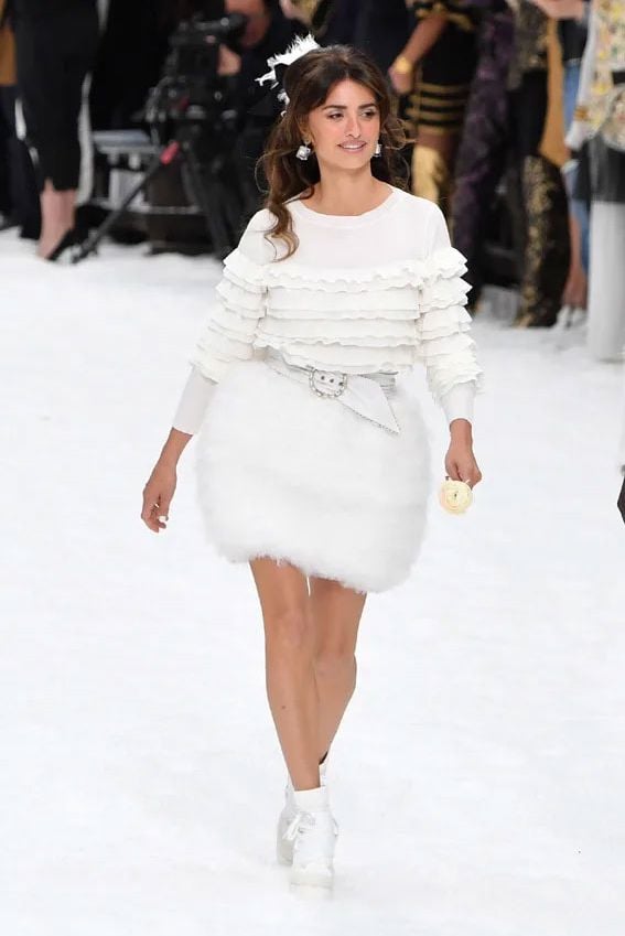 Los detalles del homenaje a Karl Lagerfeld en la Gala MET de 2023 con Penélope como anfitriona