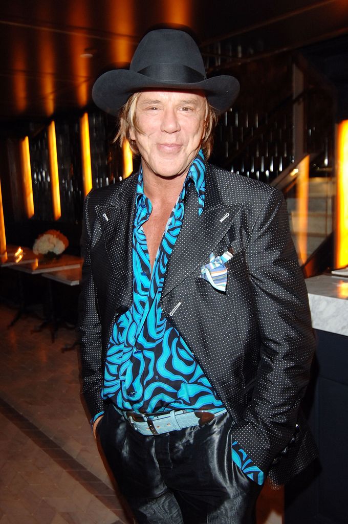 El dueño de la casa que habita Mickey Rourke presentará un nuevo recurso legal para echar al actor. 