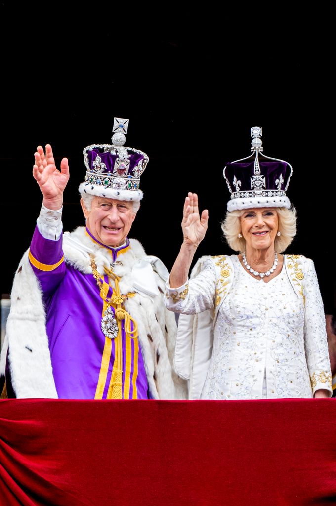 El 6 de mayo de 2022 el rey Carlos III y la reina Camila fueron coronados en una ceremonia en la Abadía de Westminster.