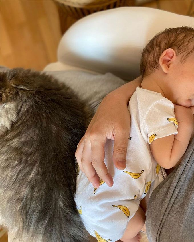 María Adánez con su hijo