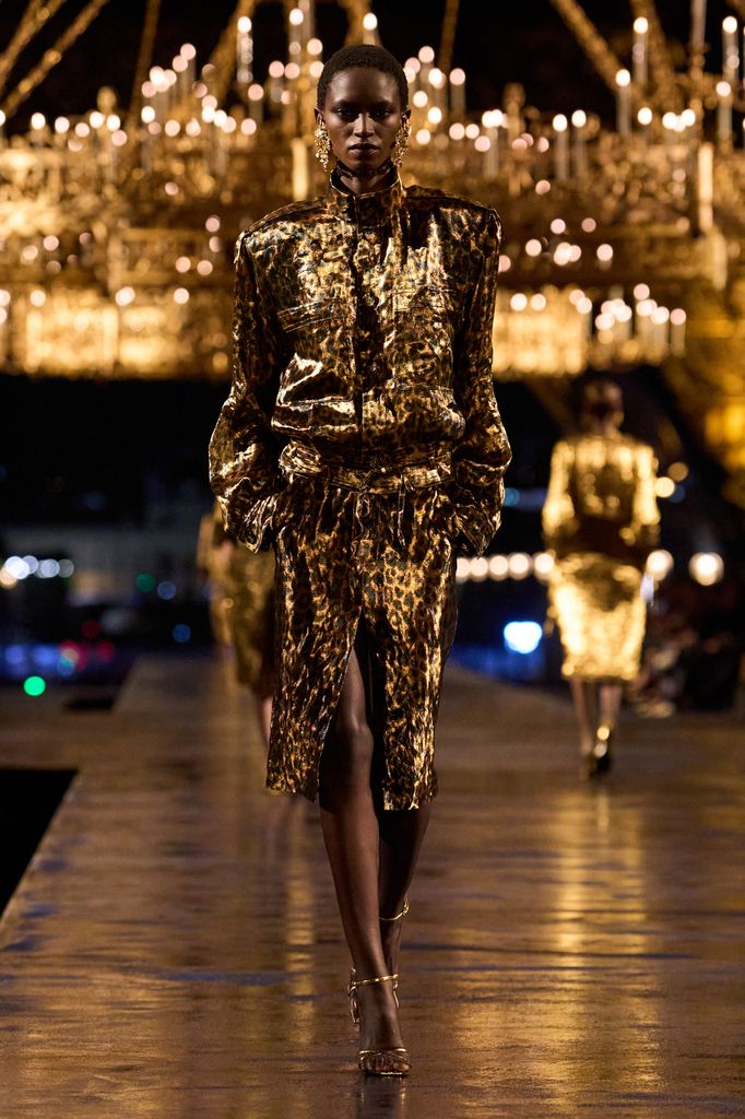 Paris Fashion Week: desfile de Saint Laurent (Primavera/Verano 2027)