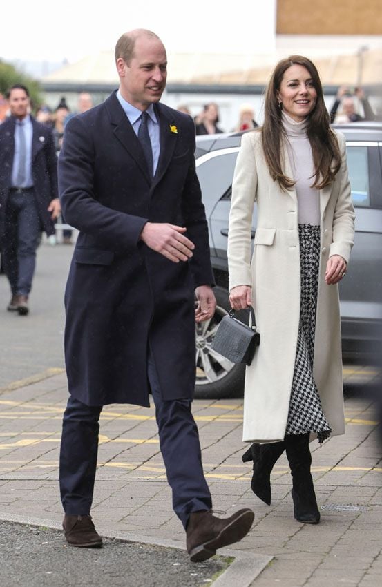 Kate Middleton estrena en 2023 una falda de Zara de 2019