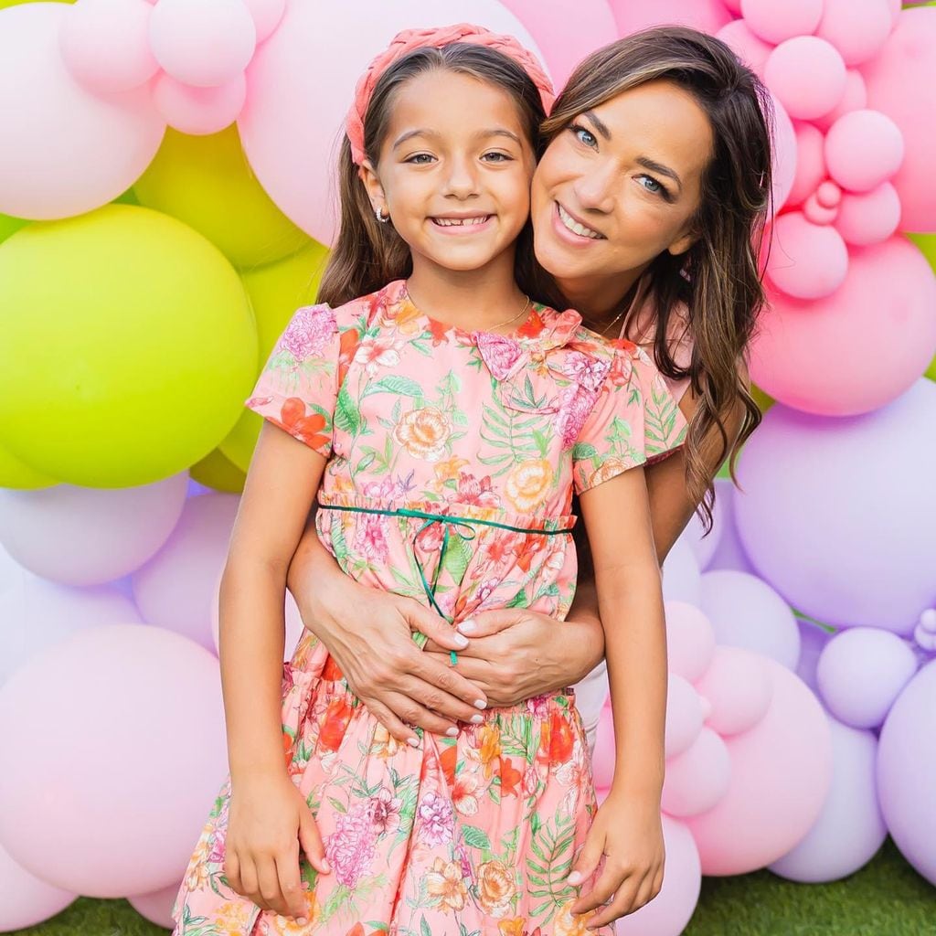 adamari l pez y su hija ala a