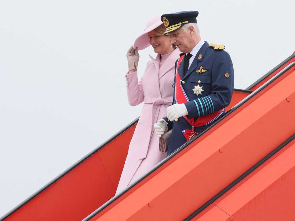 A la ceremonia de bienvenida asistió el príncipe Haakon en solitario