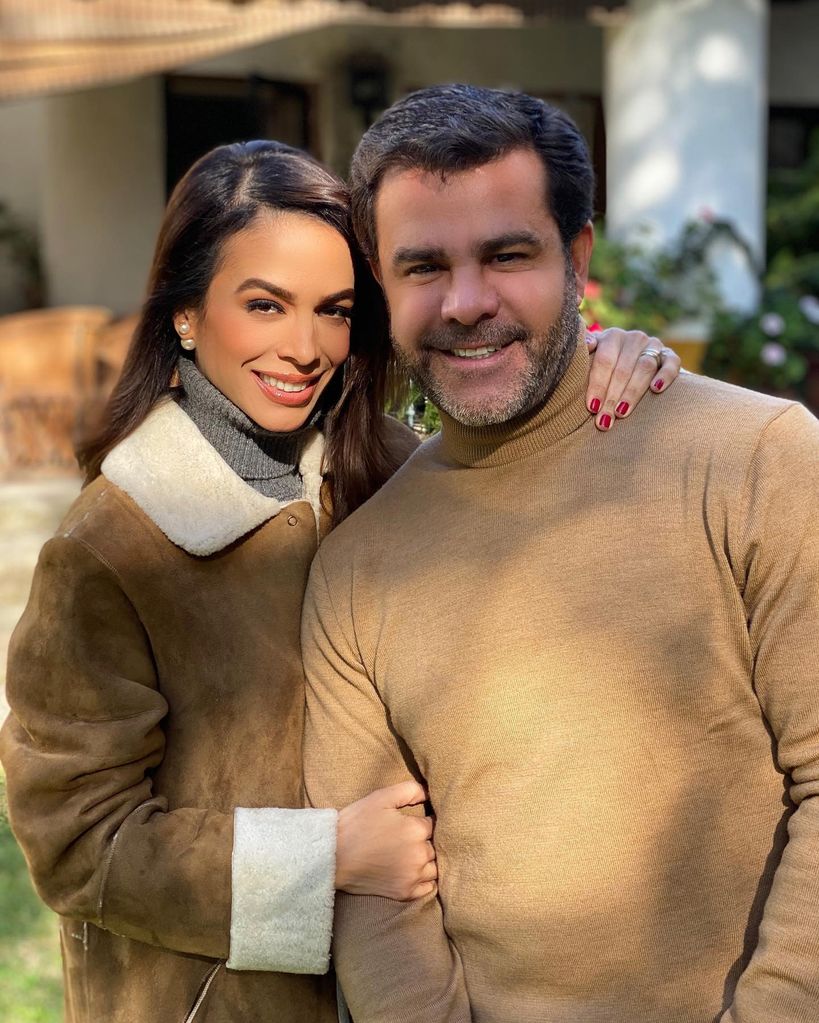 Biby Gaytán y Eduardo Capetillo.