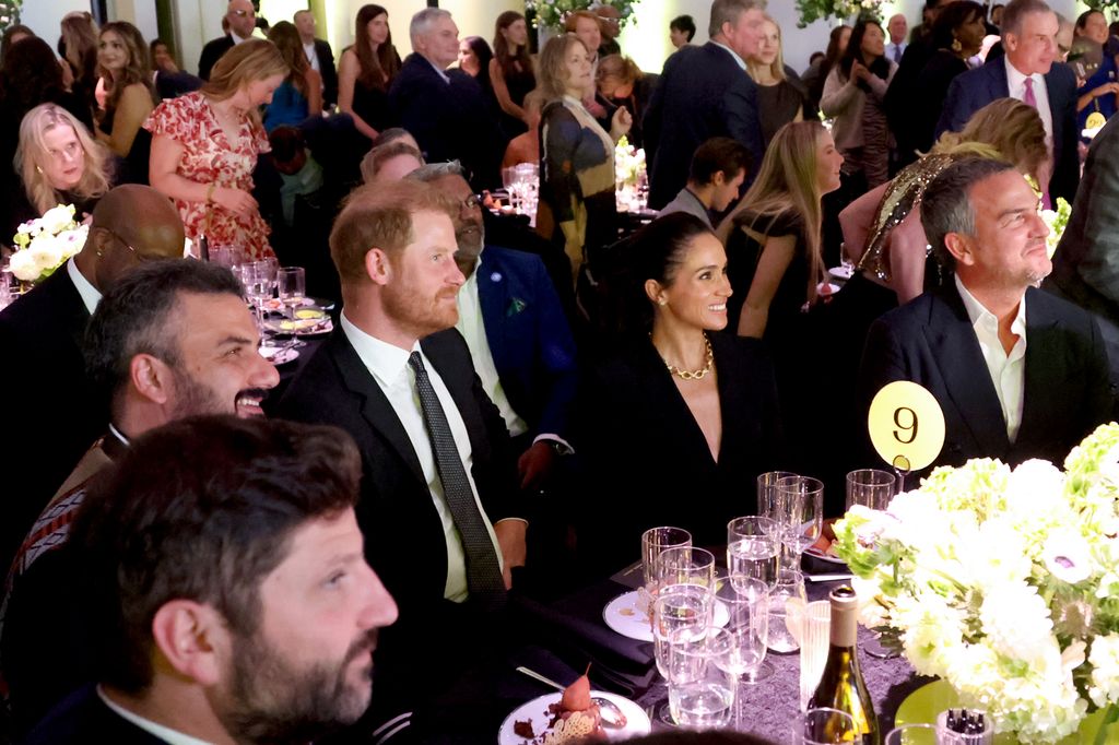 El príncipe Harry y Meghan Markle son premiados por su labor humanitaria en la World Mental Health Day Gala, organizada por Project Healthy Minds, en Tribeca, Nueva York, el 9 de octubre de 2025