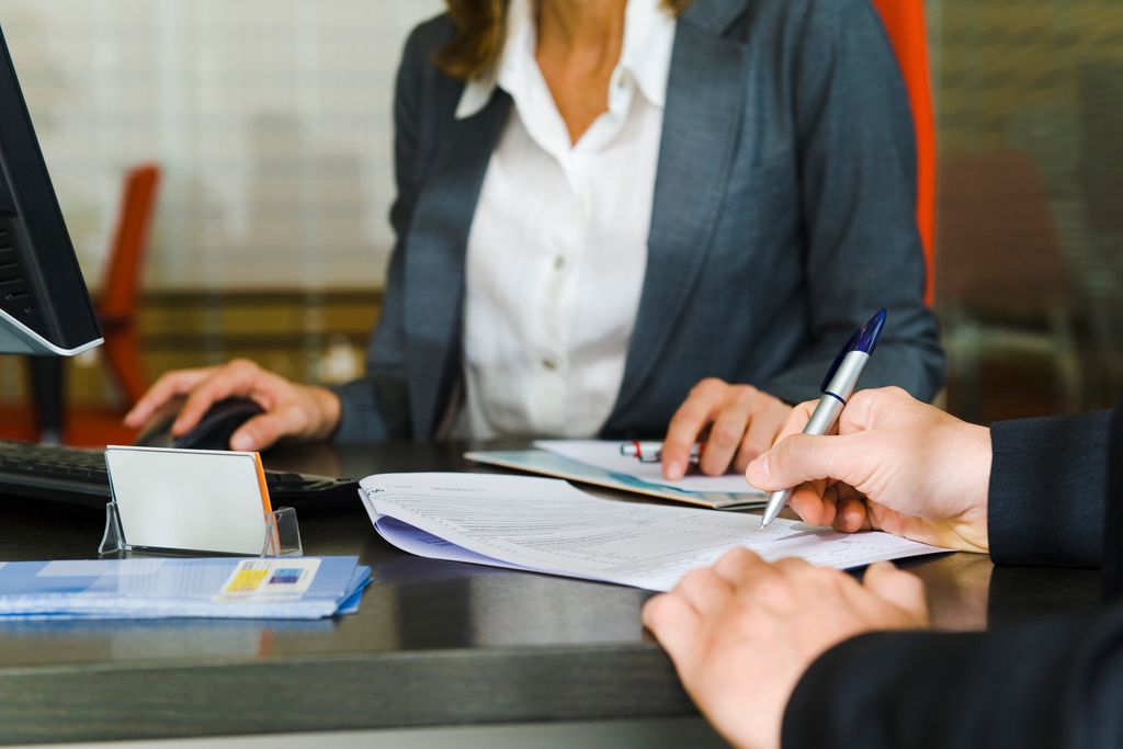 Joaquín García, experto hipotecario de Wypo, explica que los bancos revisan con más detalle las hipotecas con un solo ingreso, pero no existe una “tasa single”.