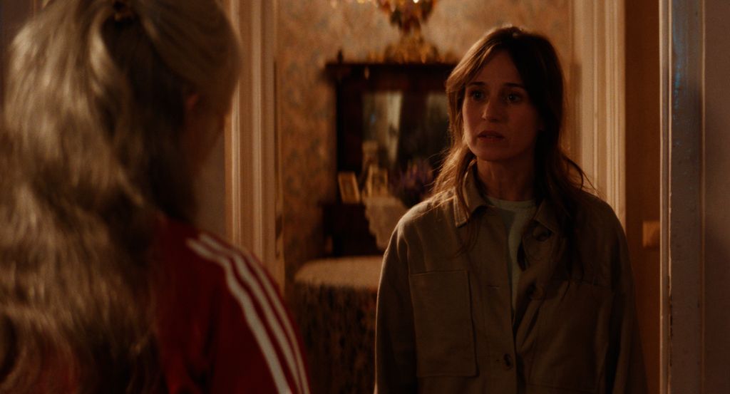 Marta Etura comparte protagonismo con Carmen Maura en 'Calle Málaga'