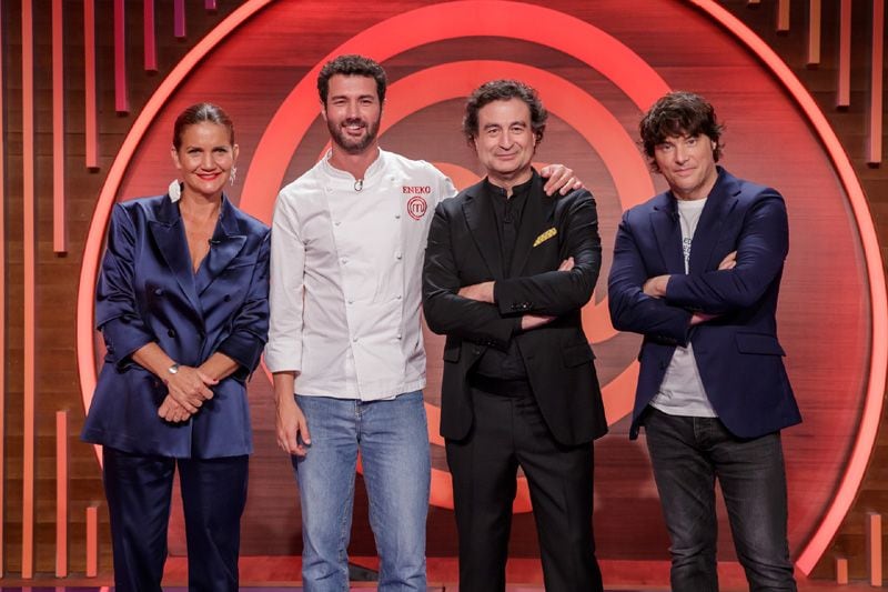 Eneko con los jueces de MasterChef