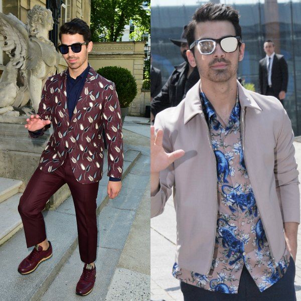 Joe Jonas, a su llegada al desfile de Louis Vuitton, con camisa con estampado 'animal' sobre fondo nude, y chaqueta lisa a juego.
