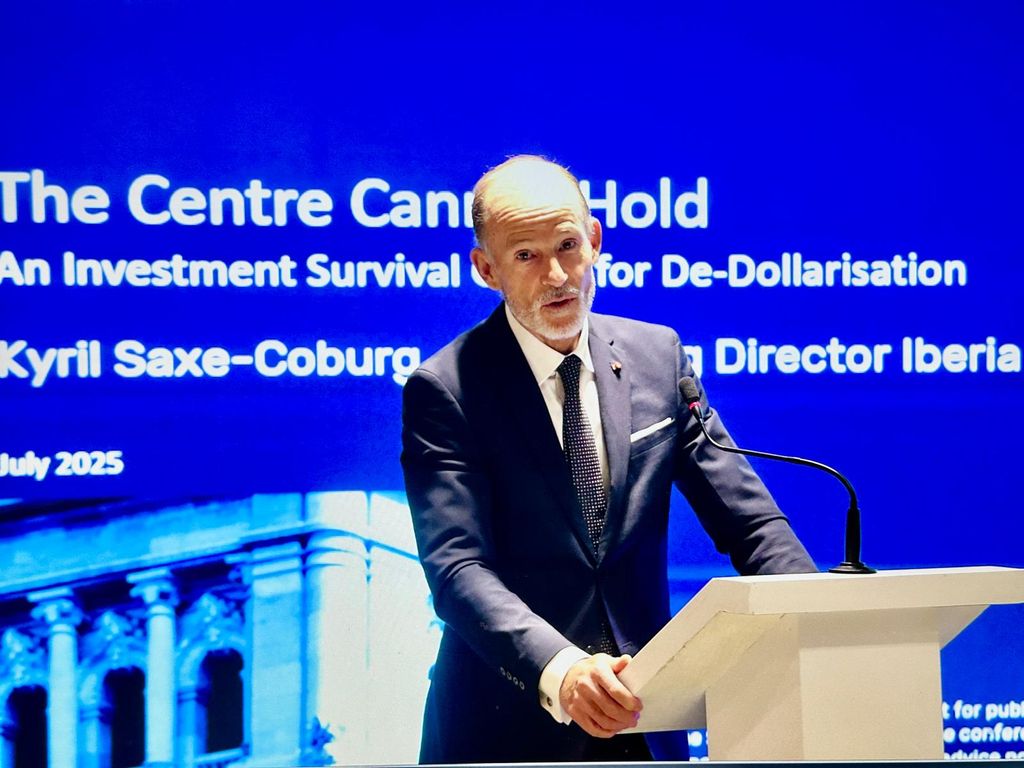 Kyril de Bulgaria, durante su conferencia