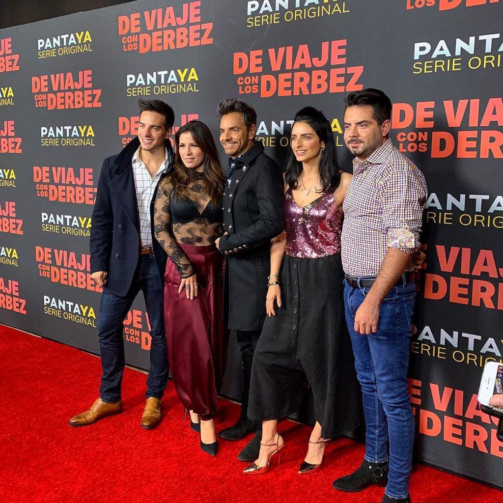 Eugenio Derbez y su familia