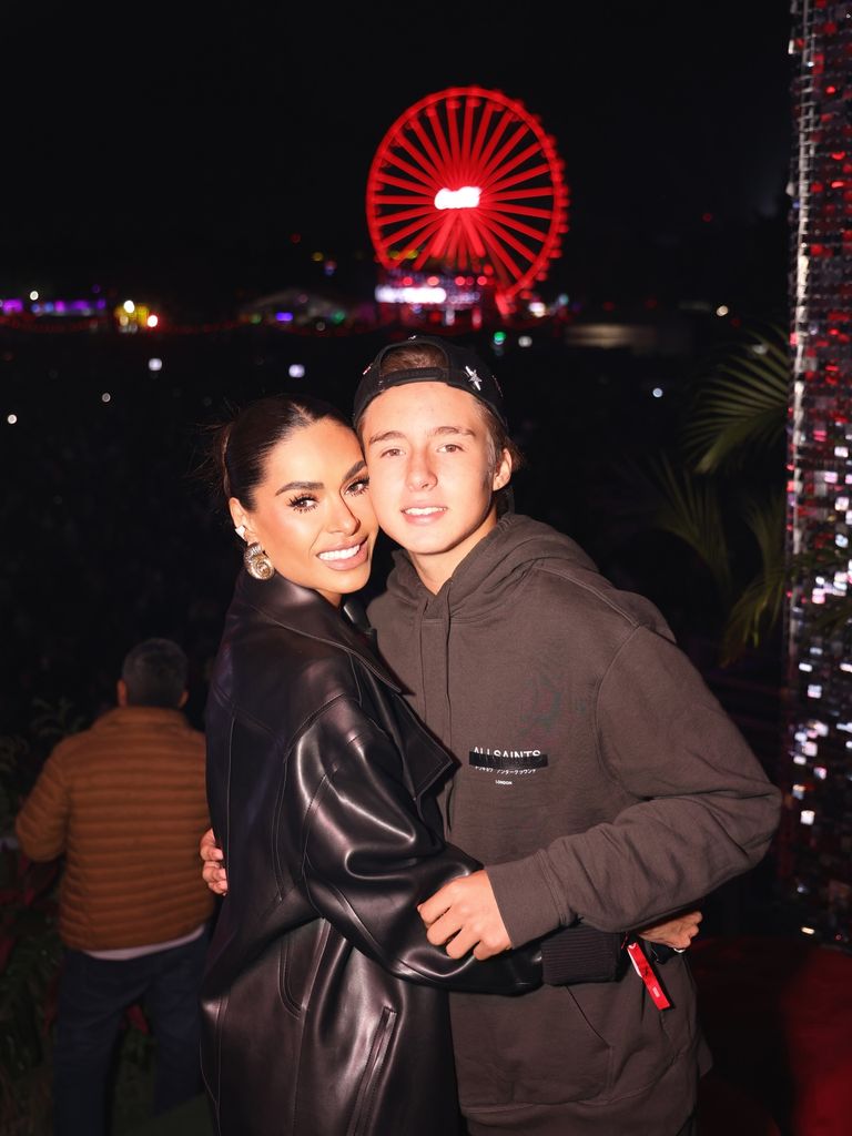 Galilea Montijo y su hijo Mateo