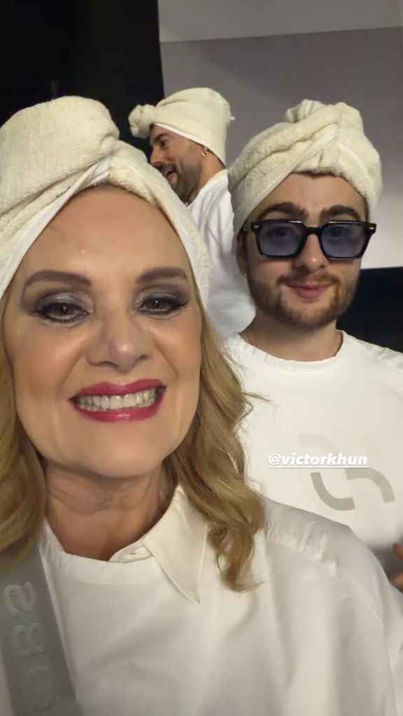 Erika Buenfil se dejó ver feliz con su hijo, viviendo una experiencia más juntos.