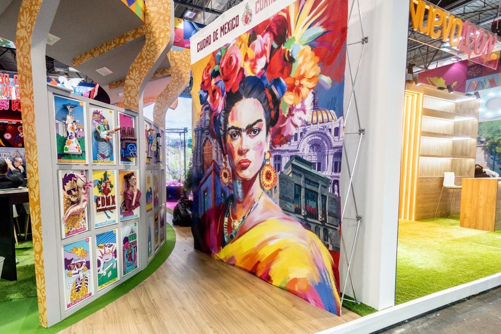 El stand de México en la Feria de Turismo en Madrid, España.