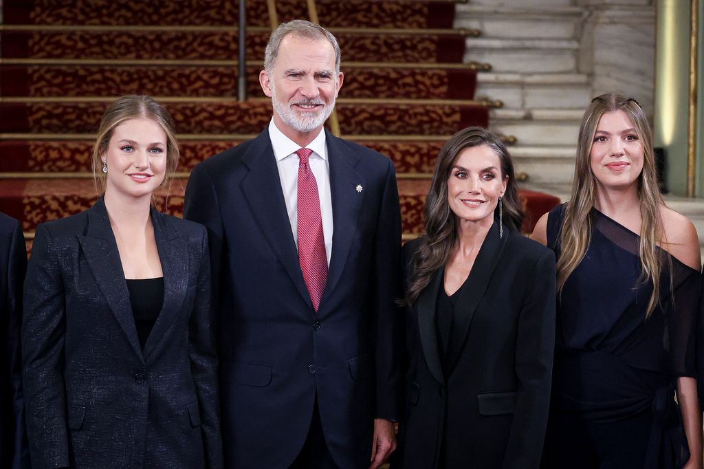 La princesa Leonor, el rey Felipe VI, la reina Letizia y la infanta Sofía en los premios Princesa de Girona