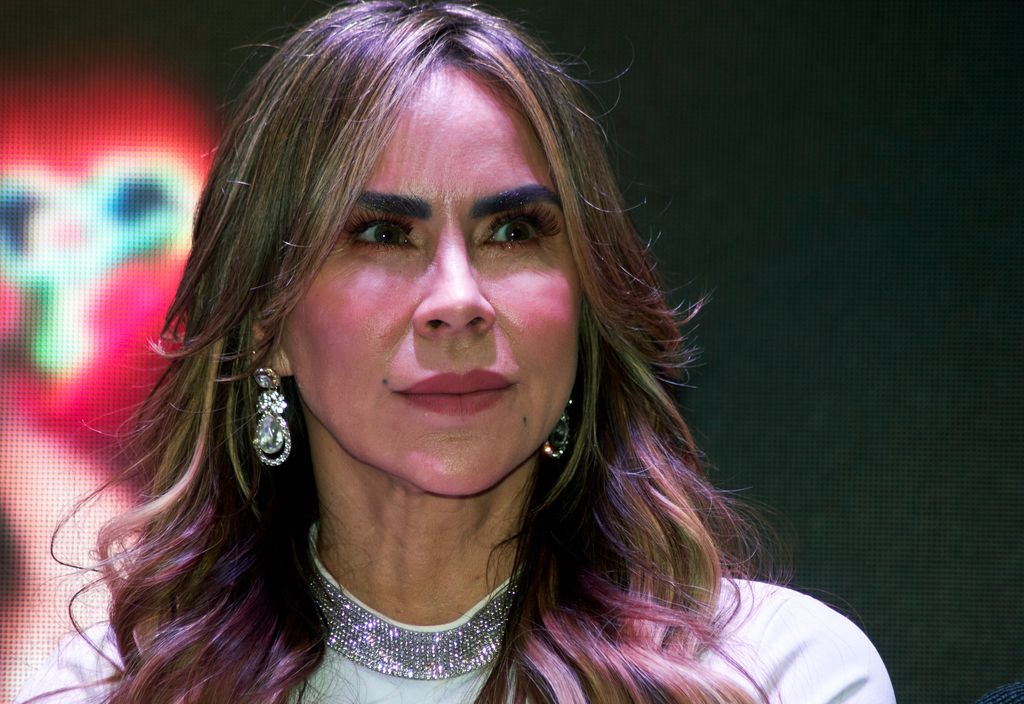 Aylín Mujica se encontraba grabando 'Top Chef VIP' cuando se enteró de la terrible nnoticia