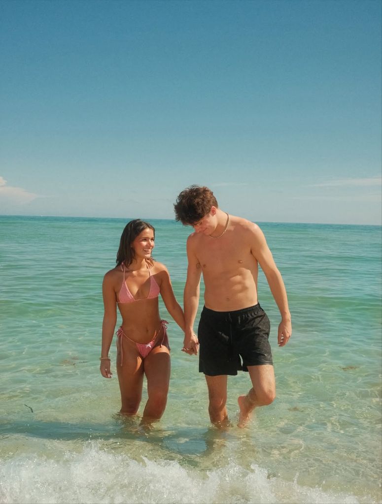 Xavier Trudeau con su novia, la modelo Pariya Carello